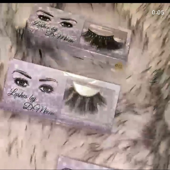 Mink lashes - Picture 3 of 3